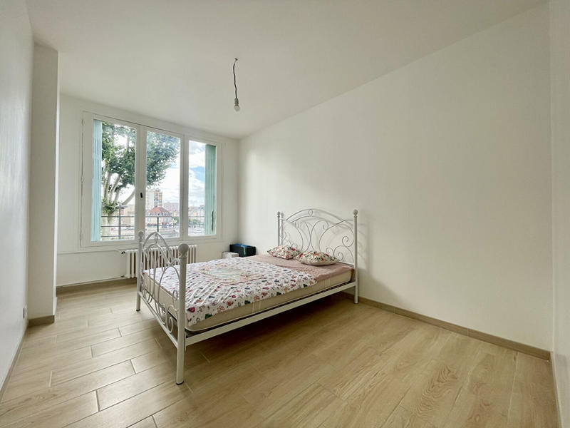 Appartement - 81 m² - 4 pièces