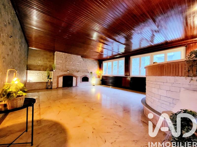 Appartement - 135 m² - 5 pièces