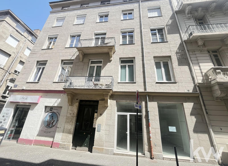 Appartement - 118 m² - 5 pièces