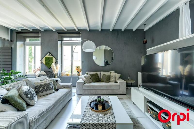 Appartement - 145 m² - 5 pièces