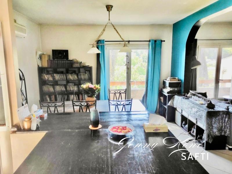 Maison - 112 m² - 4 pièces