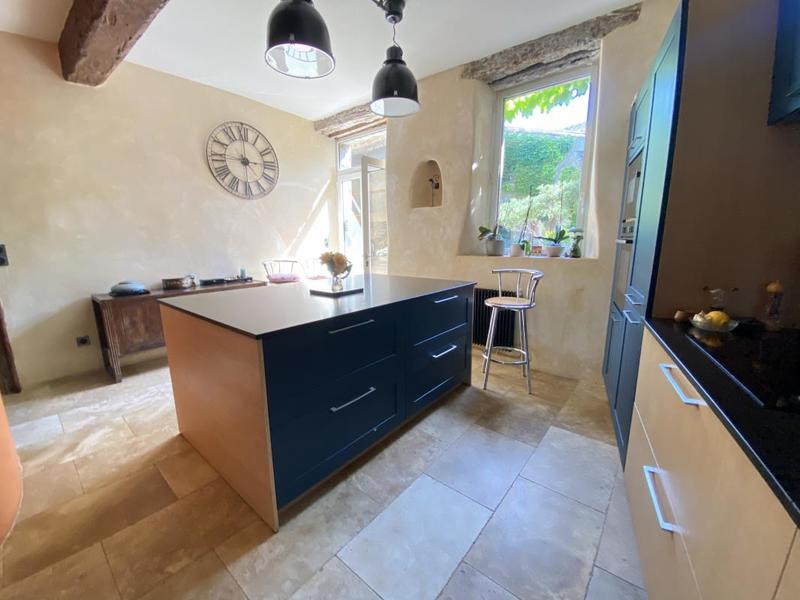 Maison de village - 349 m² - 9 pièces