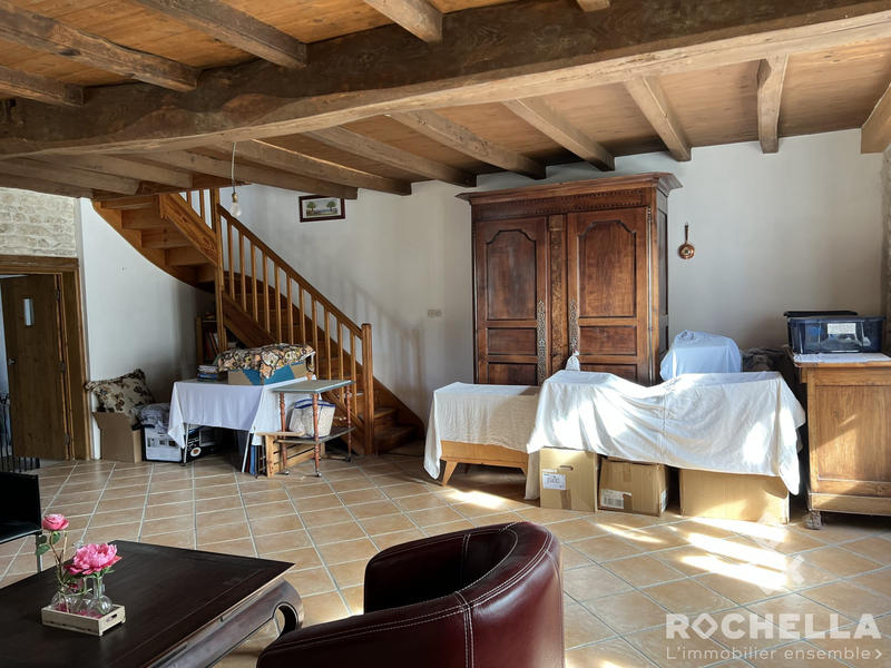 Maison ancienne - 217 m² - 7 pièces