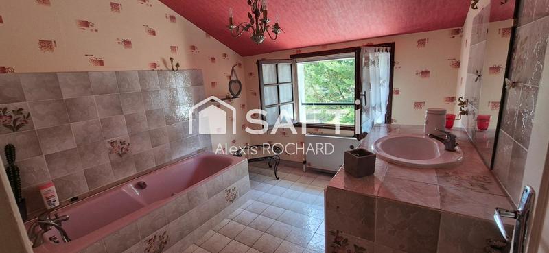 Maison de village - 123 m² - 7 pièces