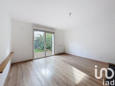 Maison de ville - 64 m² - 3 pièces