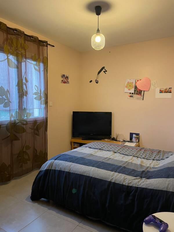 Villa - 95 m² - 5 pièces