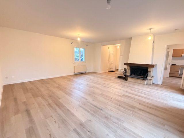 Maison - 96 m² - 4 pièces