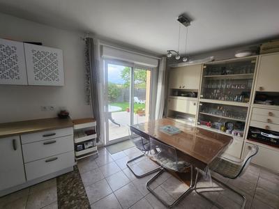 Maison jumelée - 96 m² - 6 pièces