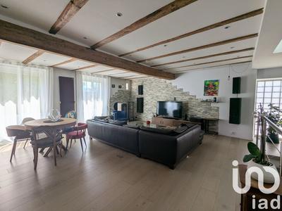 Maison - 181 m² - 5 pièces