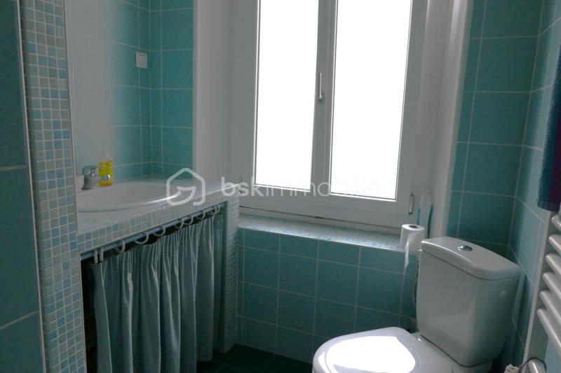 Maison de ville - 83 m² - 4 pièces