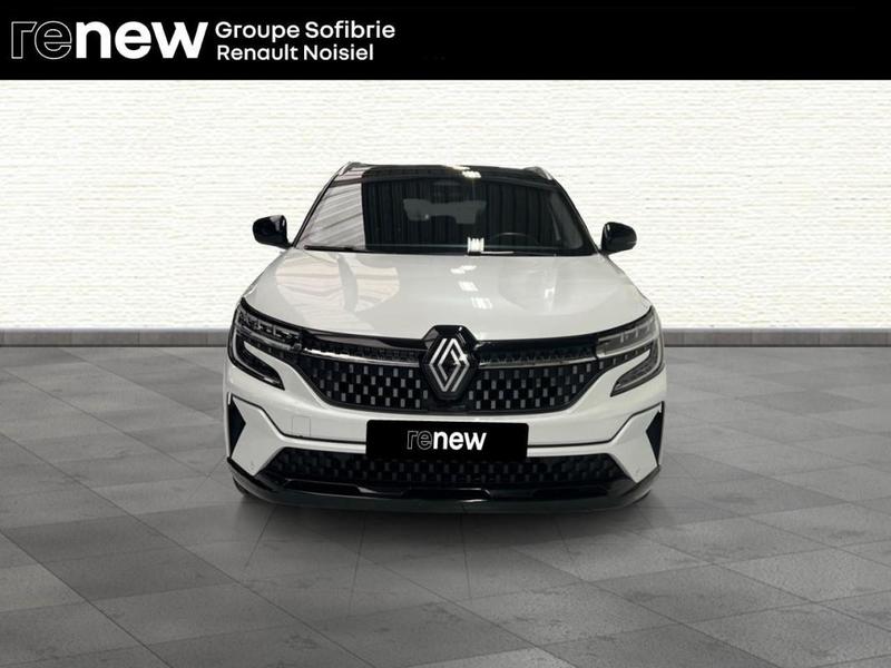 Renault Austral E-Tech hybrid 200 Iconic