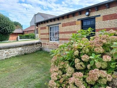 Maison bourgeoise - 250 m² - 8 pièces