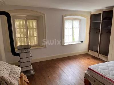 Propriété - 255 m² - 12 pièces