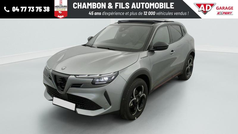 Alfa Romeo Junior 1.2 Ibrida 145 ch eDCT6 Speciale
