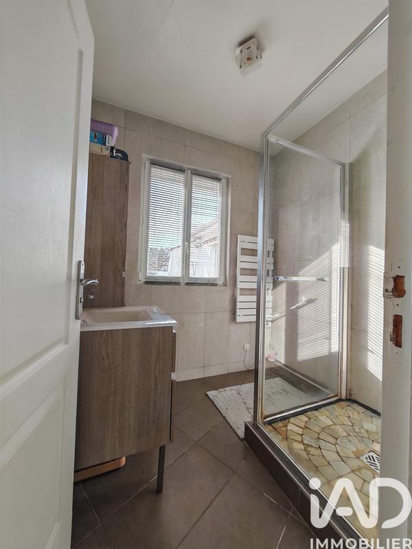 Maison - 82 m² - 5 pièces