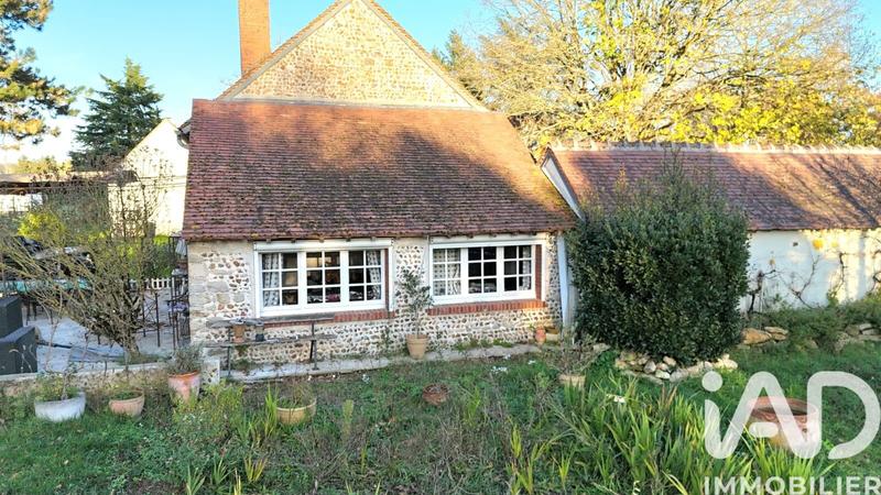 Maison - 200 m² - 11 pièces