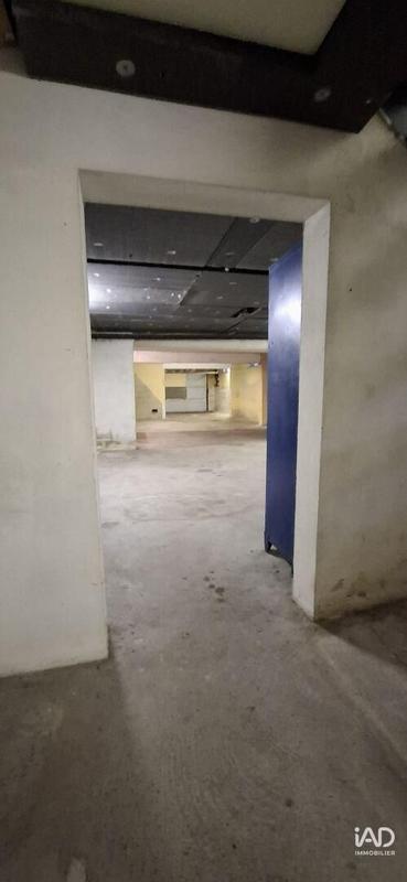 Local commercial - 186 m²