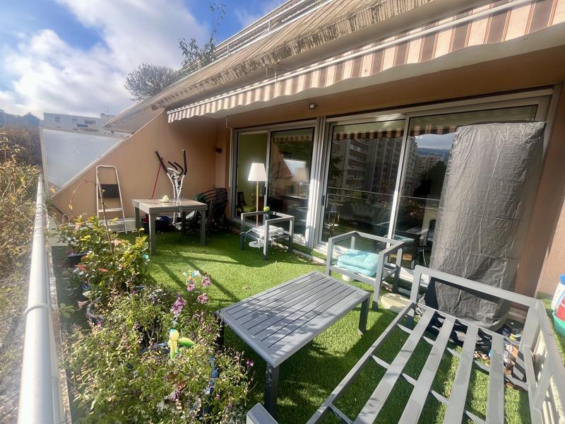 Appartement - 85 m² - 3 pièces