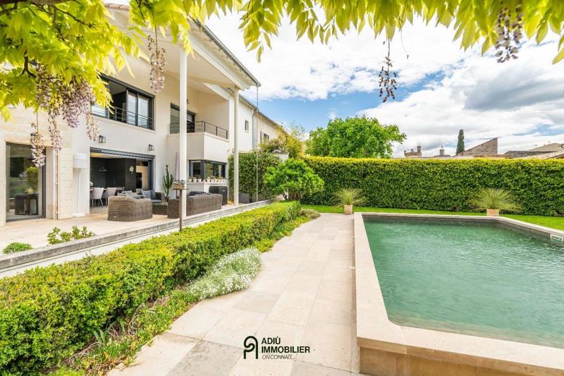 Maison - 190 m² - 6 pièces