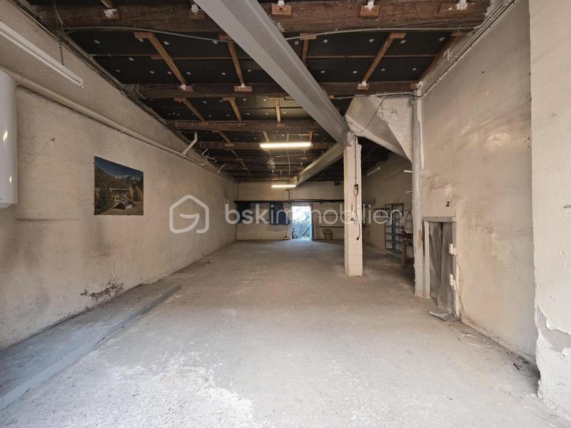 Maison - 83 m² - 4 pièces