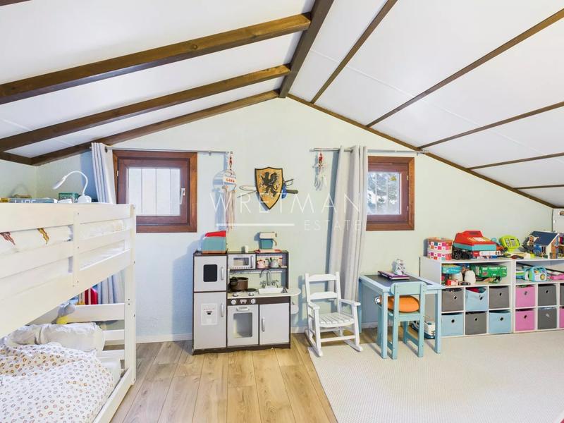 Maison - 120 m² - 6 pièces