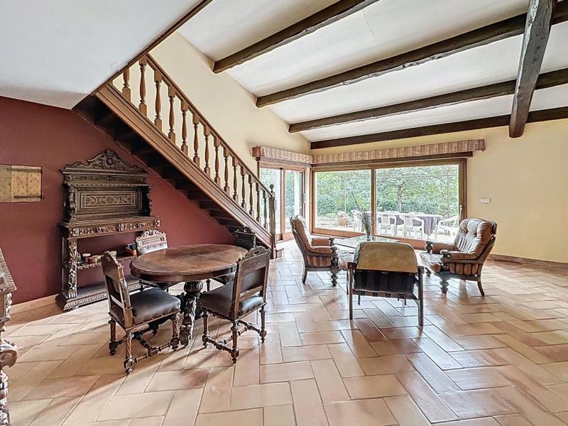 Maison - 170 m² - 7 pièces