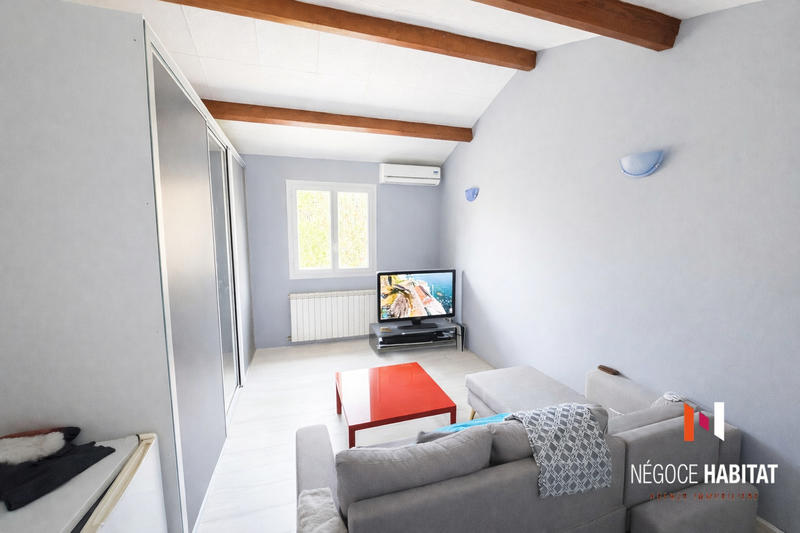 Villa - 225 m² - 8 pièces