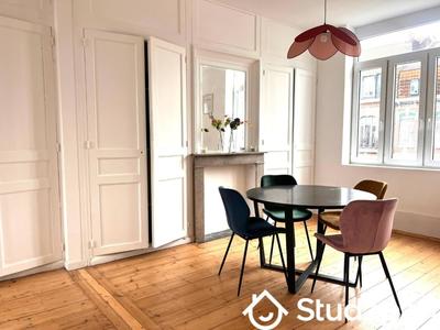 Chambre - 10 m² - 1 pièce