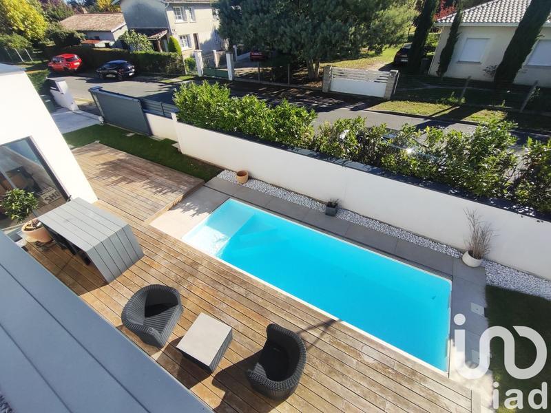 Maison de maîtres - 130 m² - 4 pièces