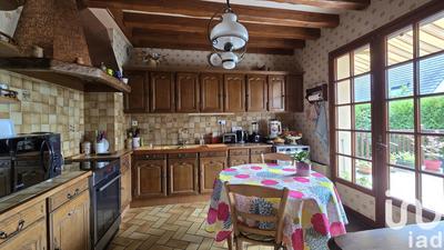 Maison - 158 m² - 8 pièces