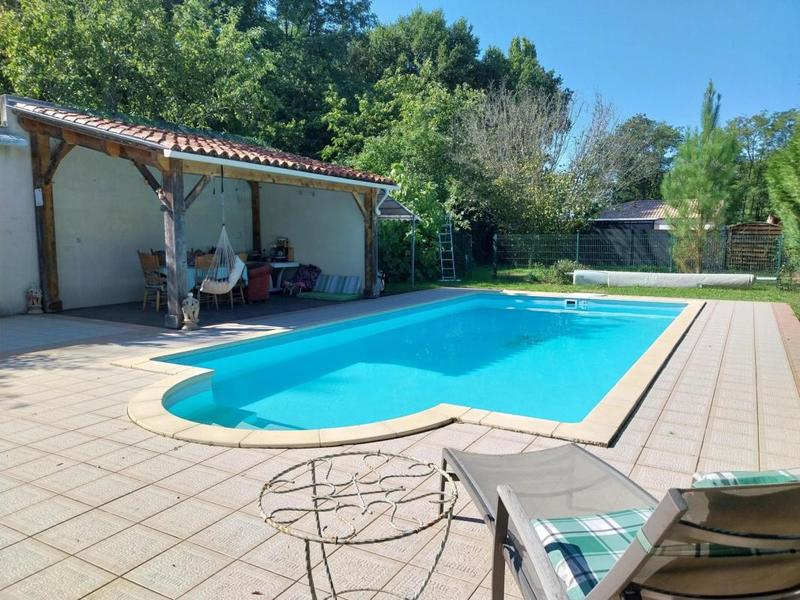 Maison - 123 m² - 7 pièces