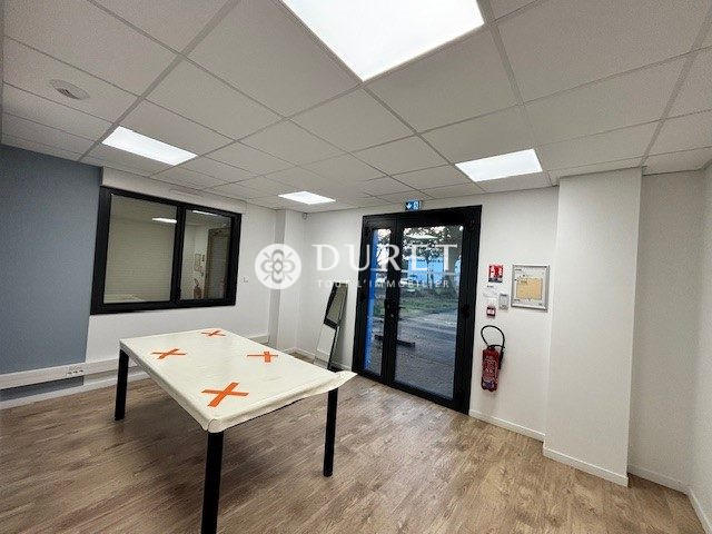 Local d'activités - 625 m²