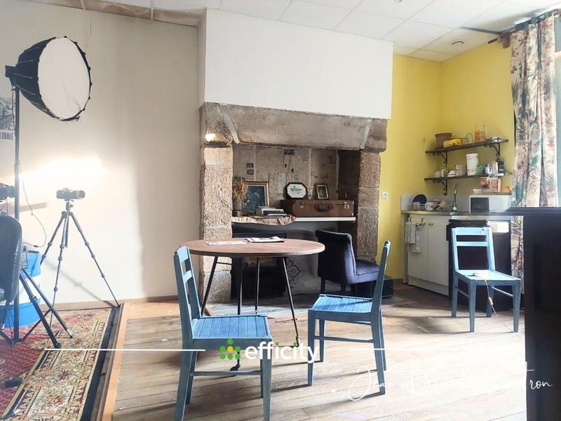 Appartement ancien - 75 m² - 3 pièces