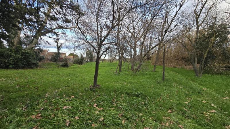 Terrain constructible - 400 m²