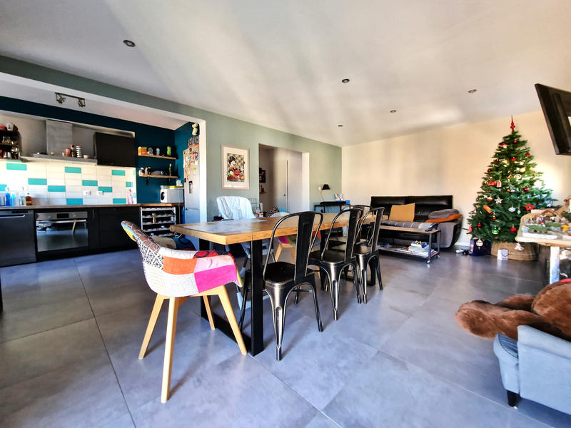 Appartement - 74 m² - 3 pièces