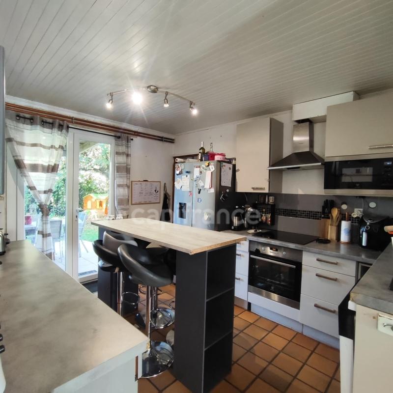 Maison - 148 m² - 7 pièces