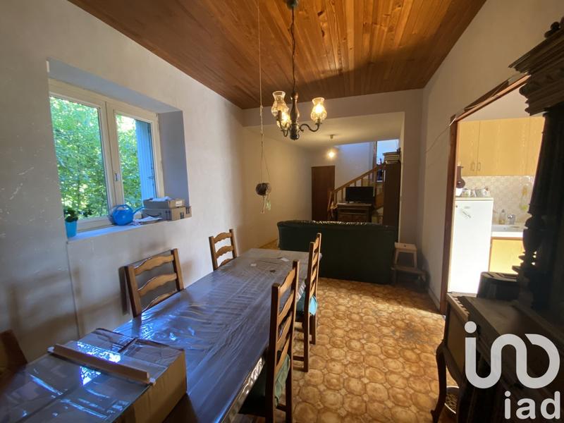 Maison - 220 m² - 10 pièces