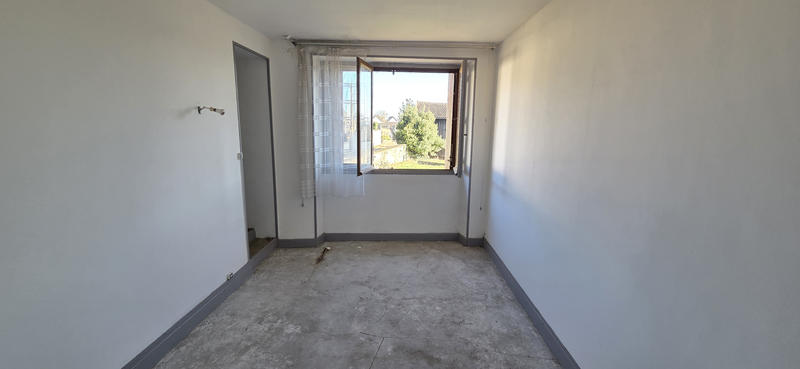 Maison de village - 94 m² - 5 pièces