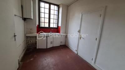 Immeuble - 205 m² - 8 pièces