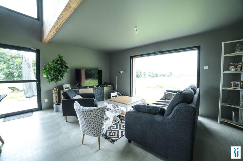 Maison - 163 m² - 5 pièces