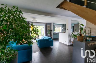 Maison - 142 m² - 6 pièces