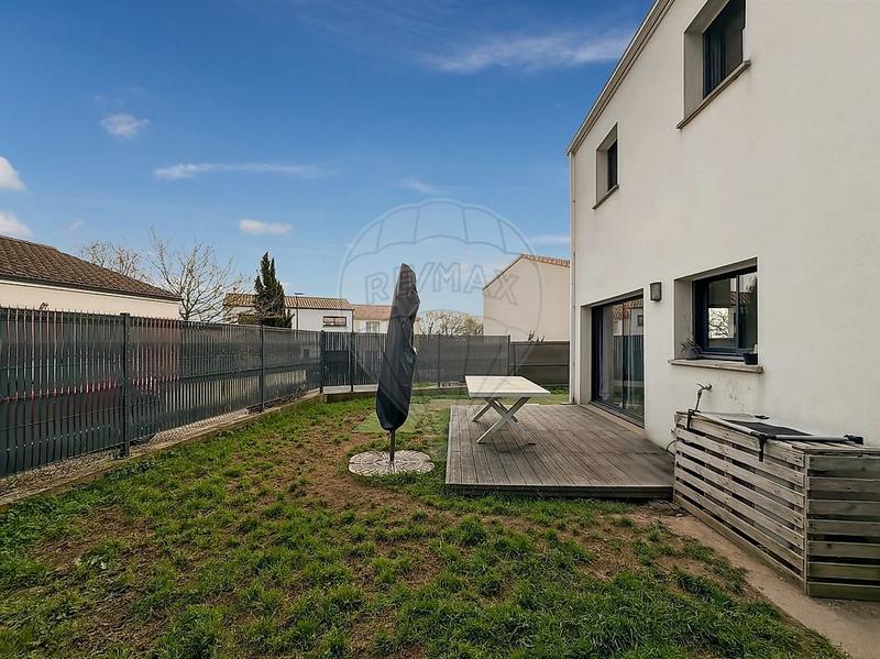 Maison - 87 m² - 4 pièces