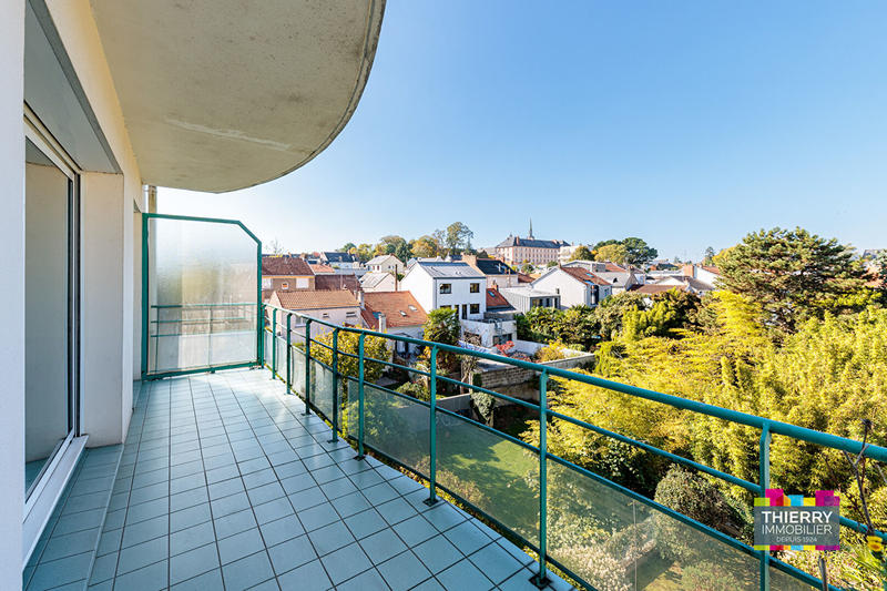 Appartement - 102 m² - 4 pièces