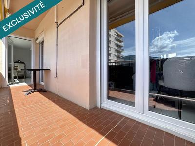 Appartement - 90 m² - 3 pièces