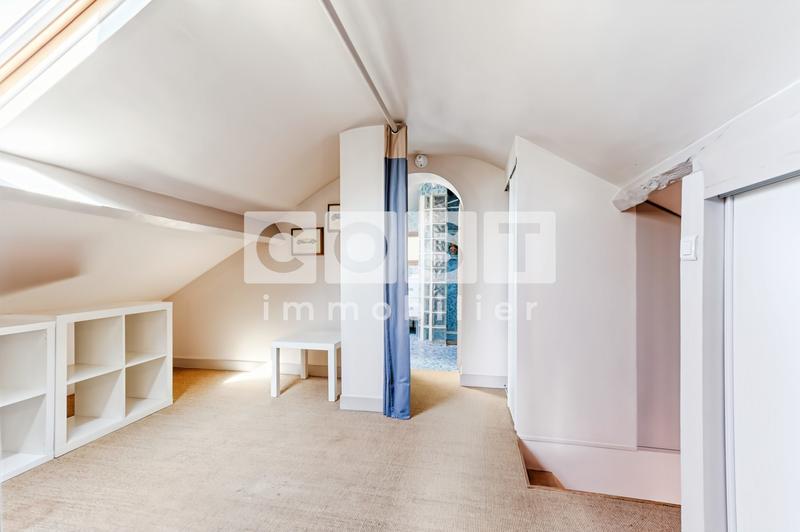 Duplex - 82 m² - 6 pièces