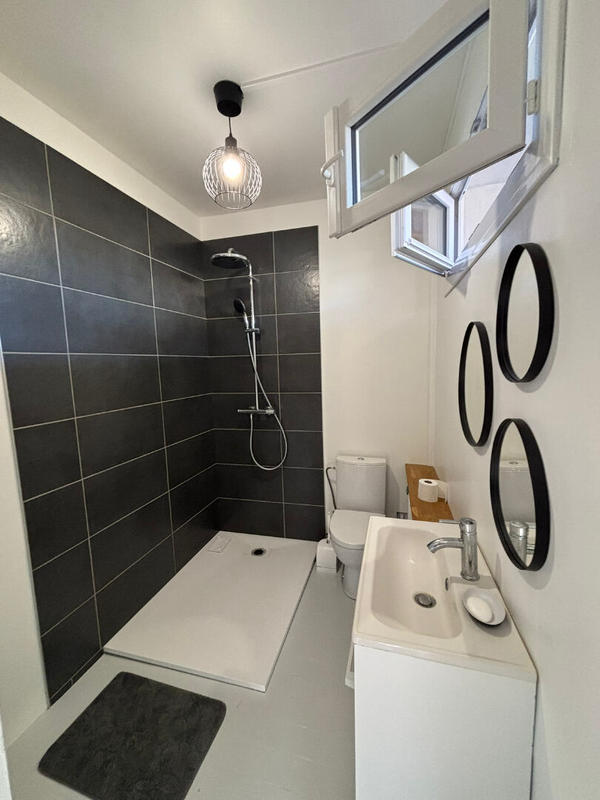 Maison - 163 m² - 7 pièces