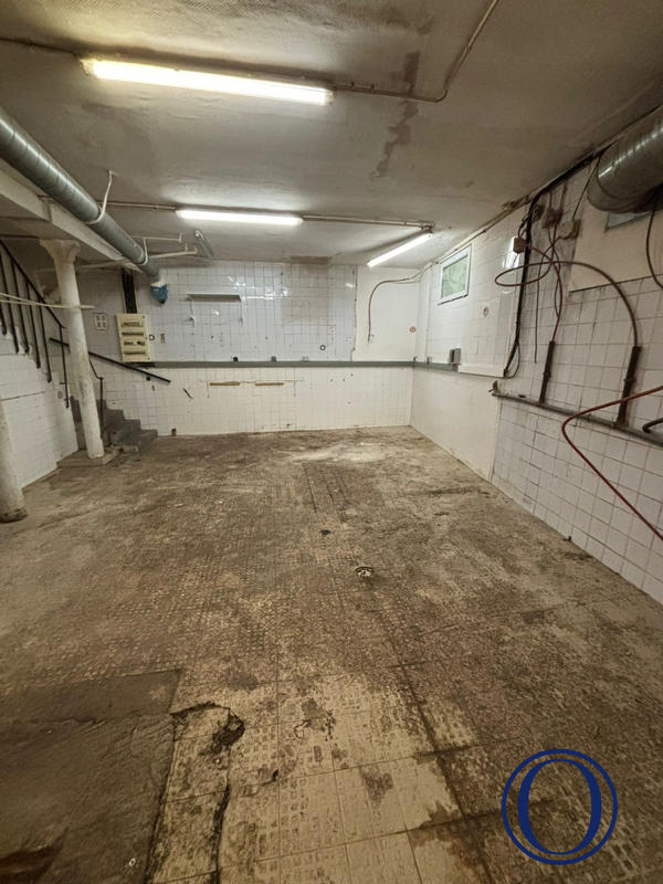 Local commercial - 135 m²