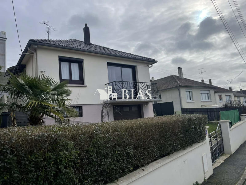 Maison - 73 m² - 4 pièces