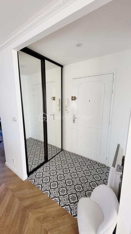 Appartement - 96 m² - 5 pièces