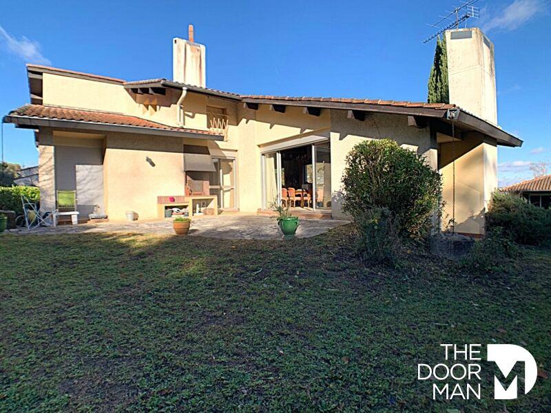 Maison d'architecte - 169 m² - 6 pièces